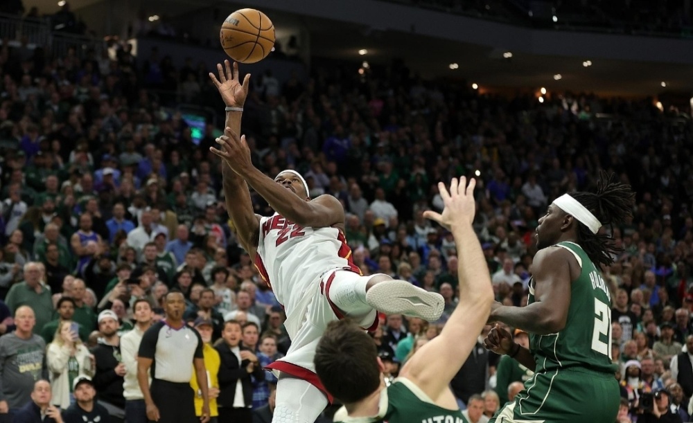  凯尔特人憾负尼克斯跌出前八  